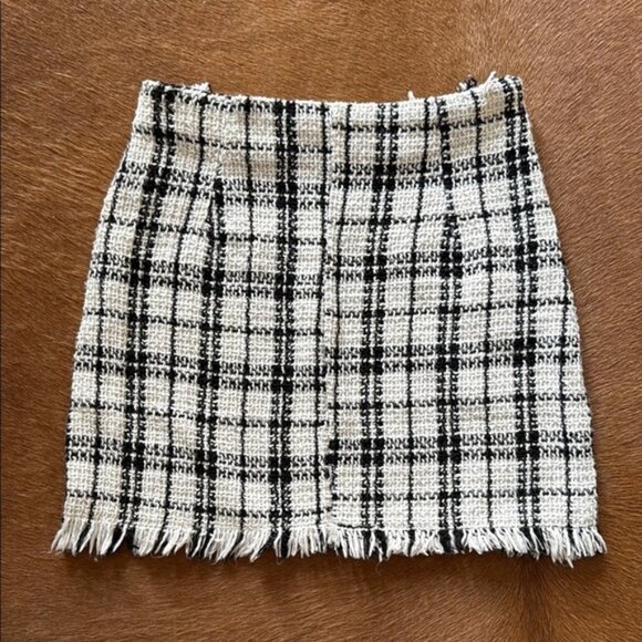 Plaid Fringe Mini Skirt - Picture 3 of 4